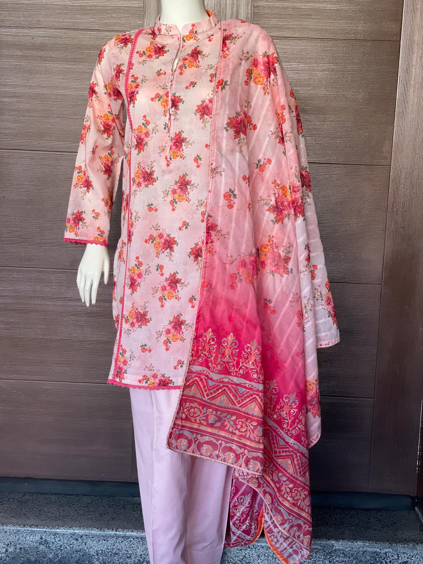 Soft Petals- Short Shirt with Farshi Shalwar