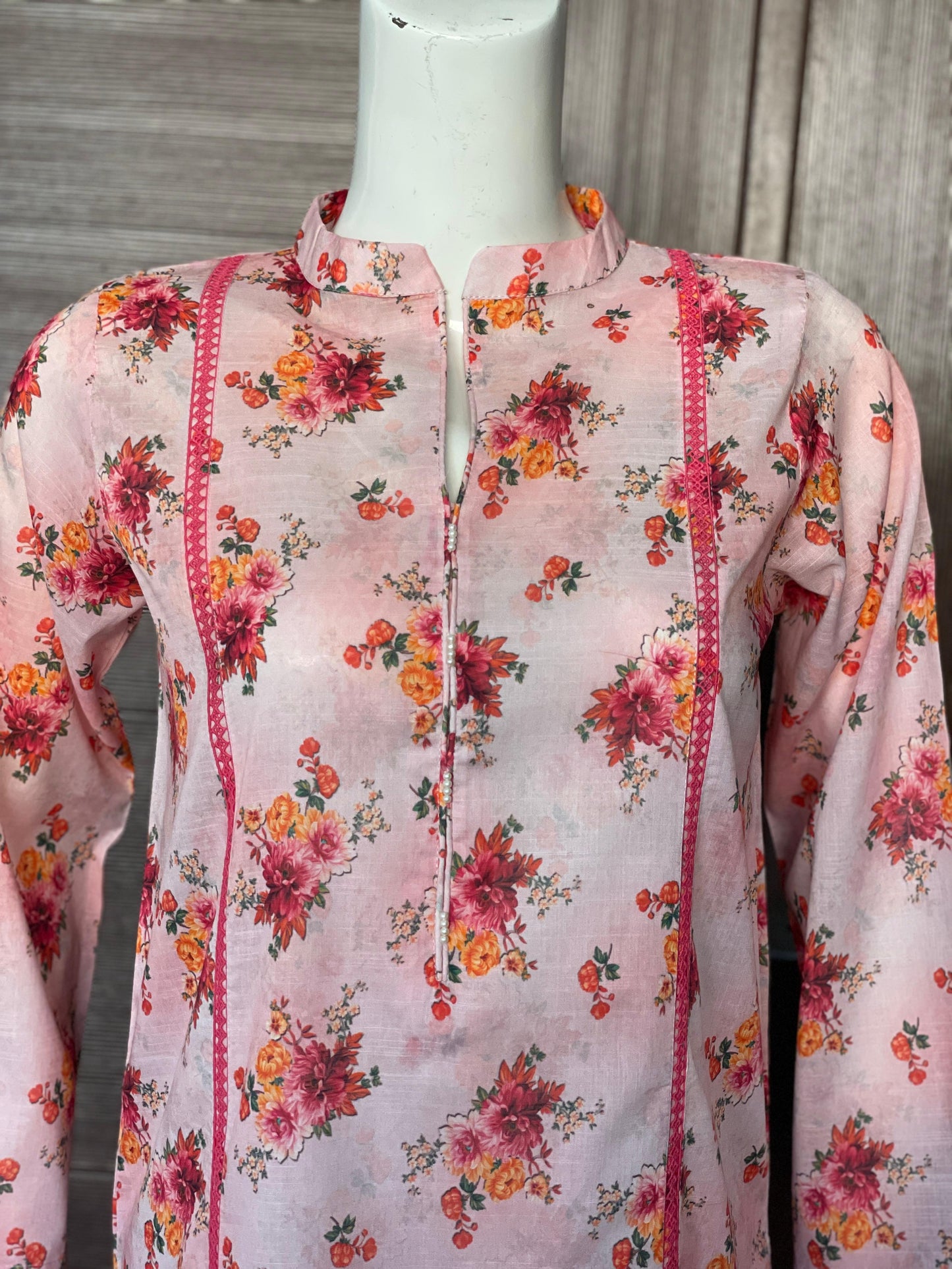 Soft Petals- Short Shirt with Farshi Shalwar