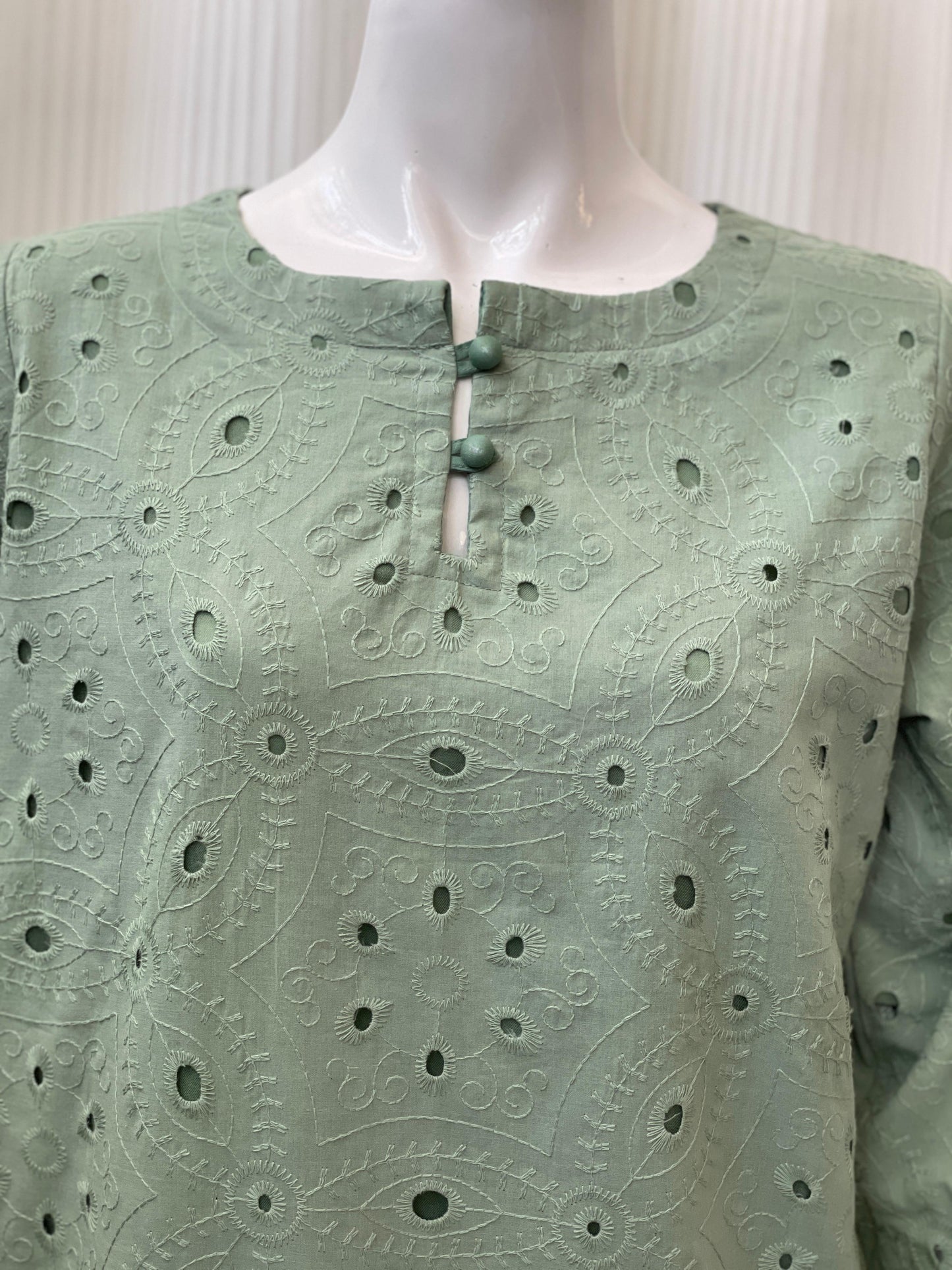 Solid Color Chikankari Kurta Trouser Set