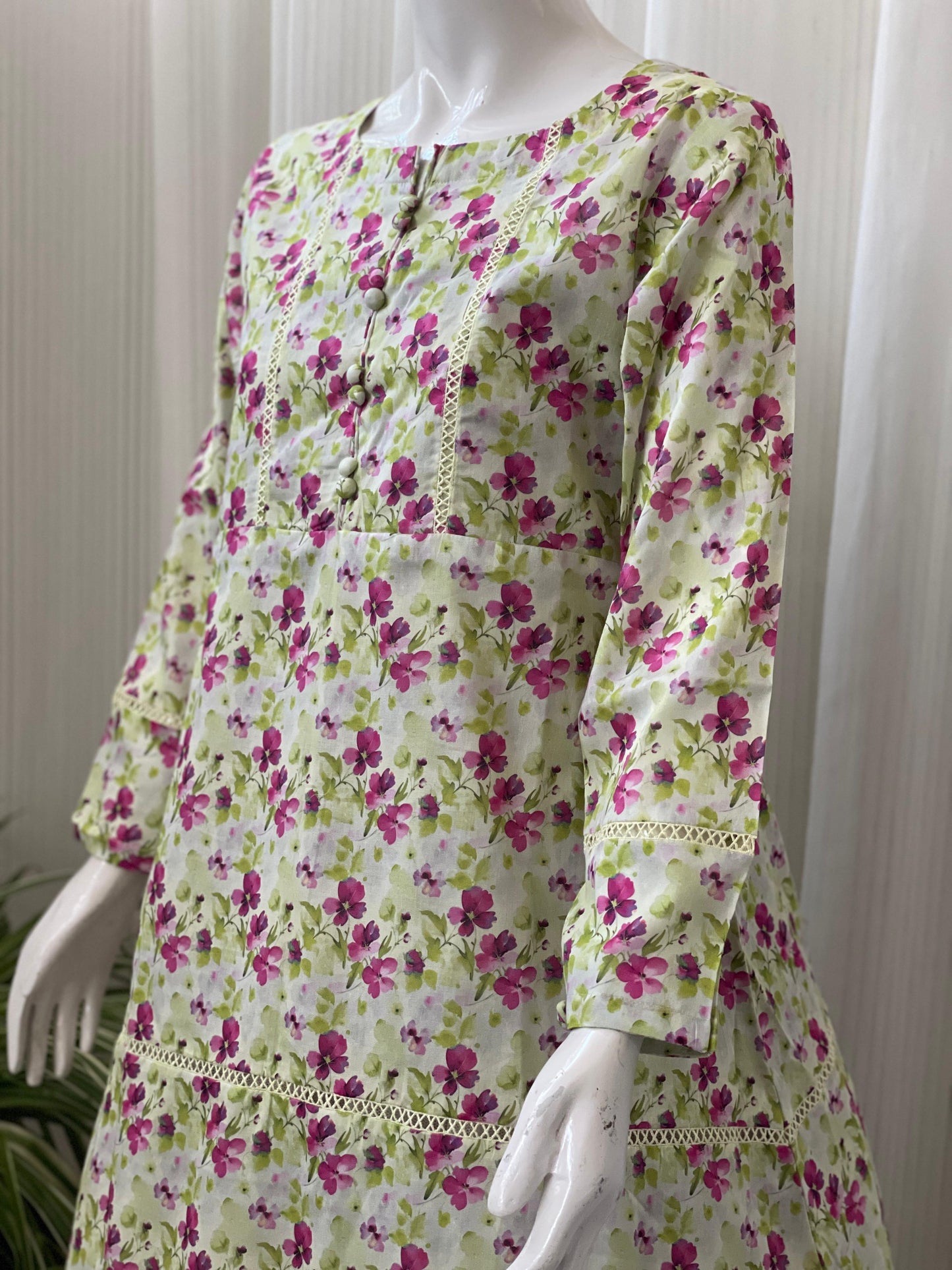 Casual Printed Lawn Maxi for Women – Lightweight Summer Wear