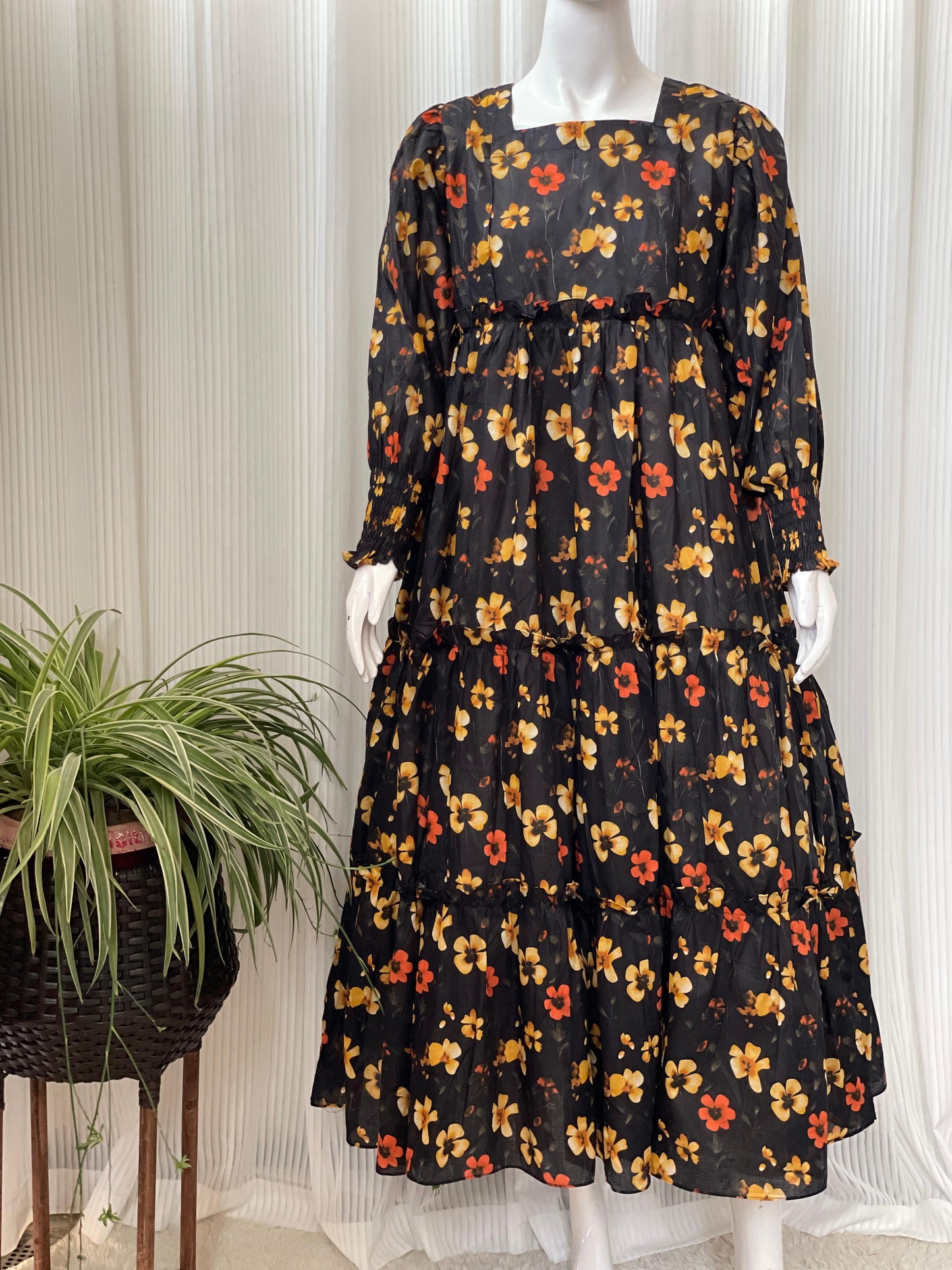 Casual Printed Lawn Maxi for Women – Lightweight Summer Wea