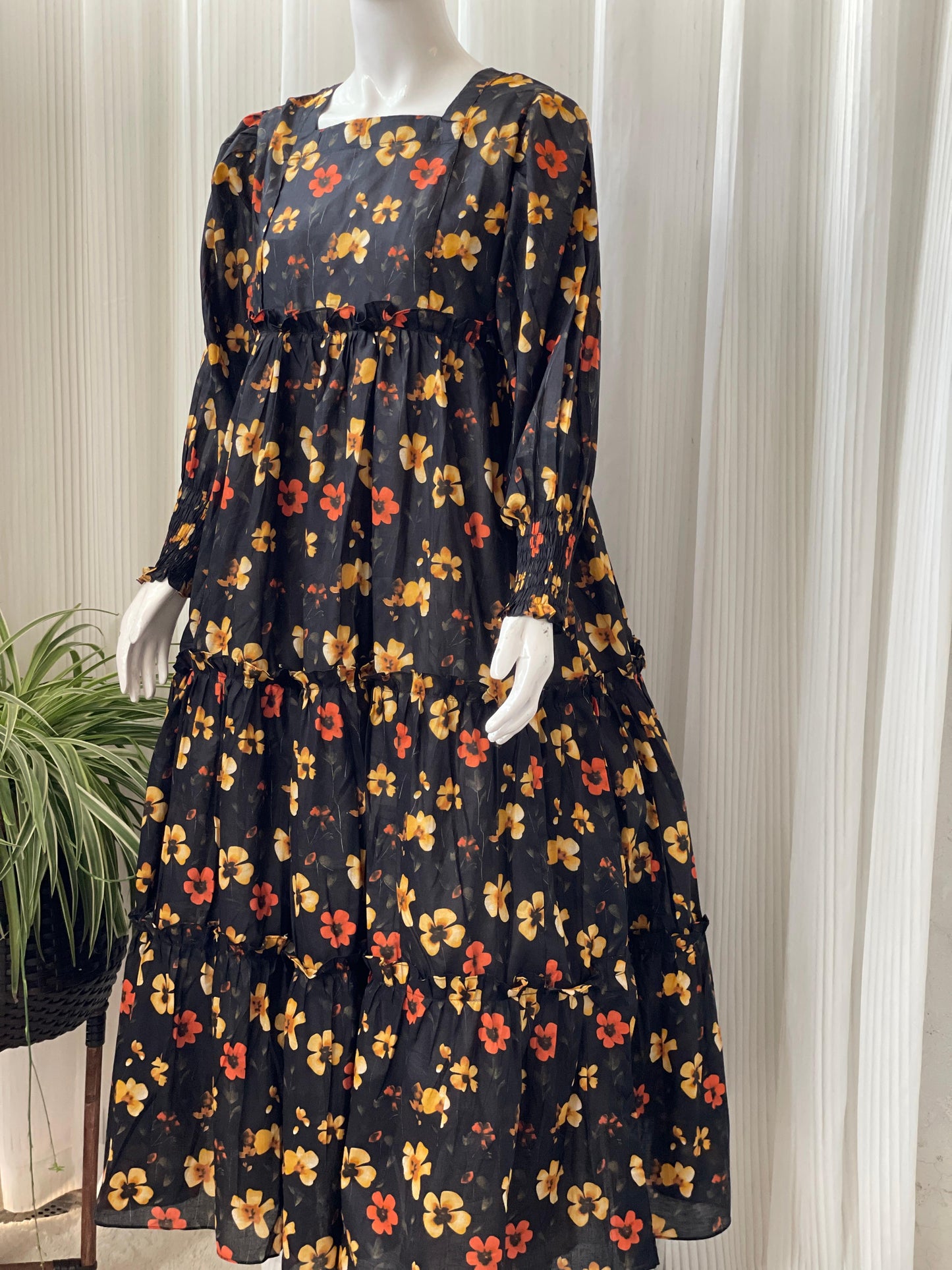 1pc- 2-Tier Maxi