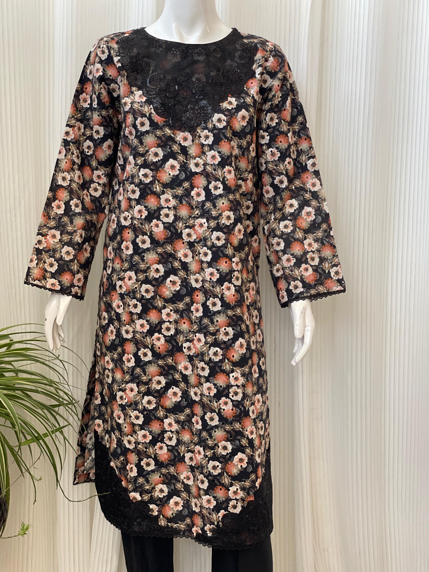 Black Chikankari Floral 2-Piece Suit