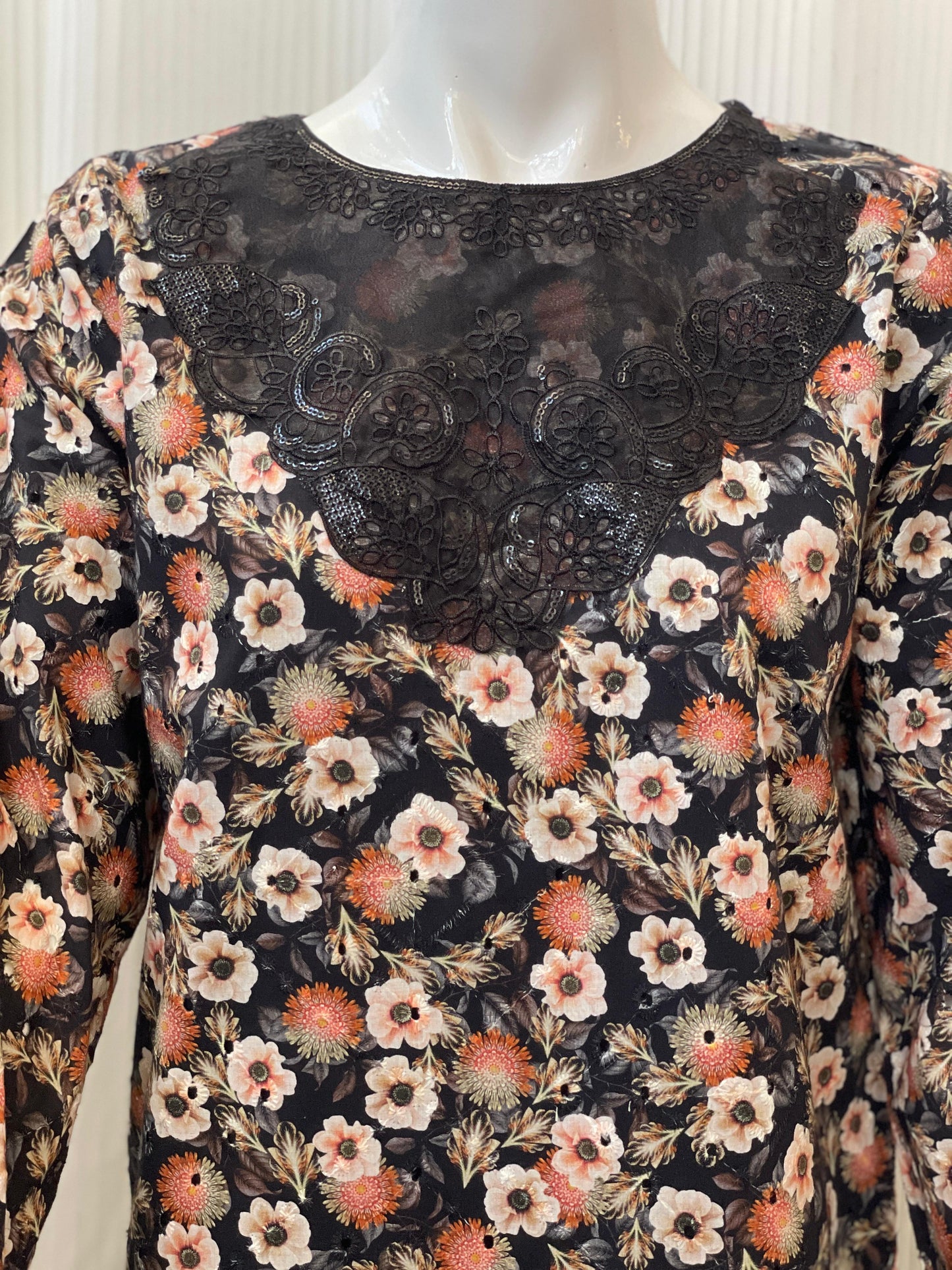 Black Chikankari Floral 2-Piece Suit