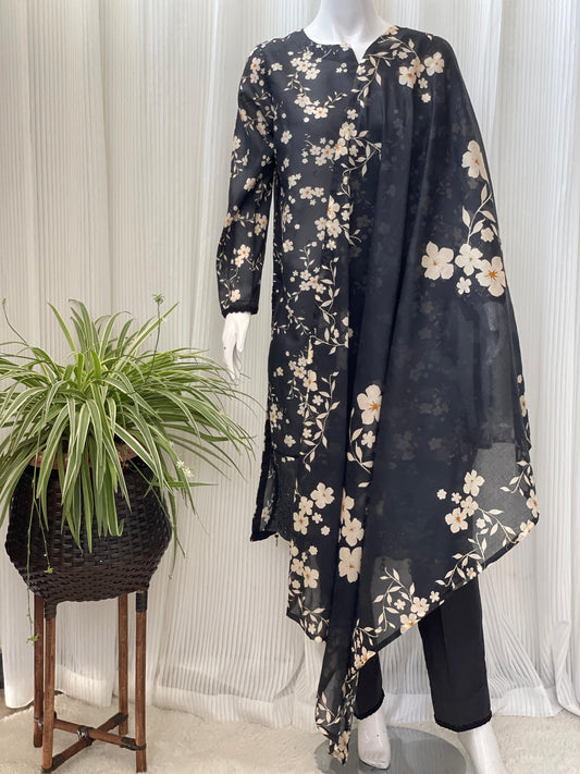 Elegant Chikankari Three-Piece Kurta Set – Festive Ethnic Wear for Women