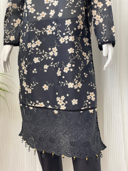 Elegant Chikankari Three-Piece Kurta Set – Festive Ethnic Wear for Women